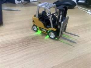 RC Forklift In Mini Scale photo review