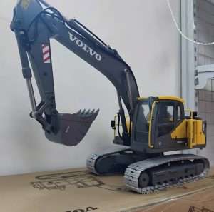 VOLVO RC EXCAVATOR DOUBLE E E010 photo review