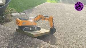 YiGong RC Excavator 970
