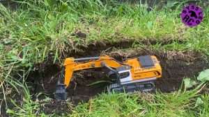 YiGong RC Excavator 970