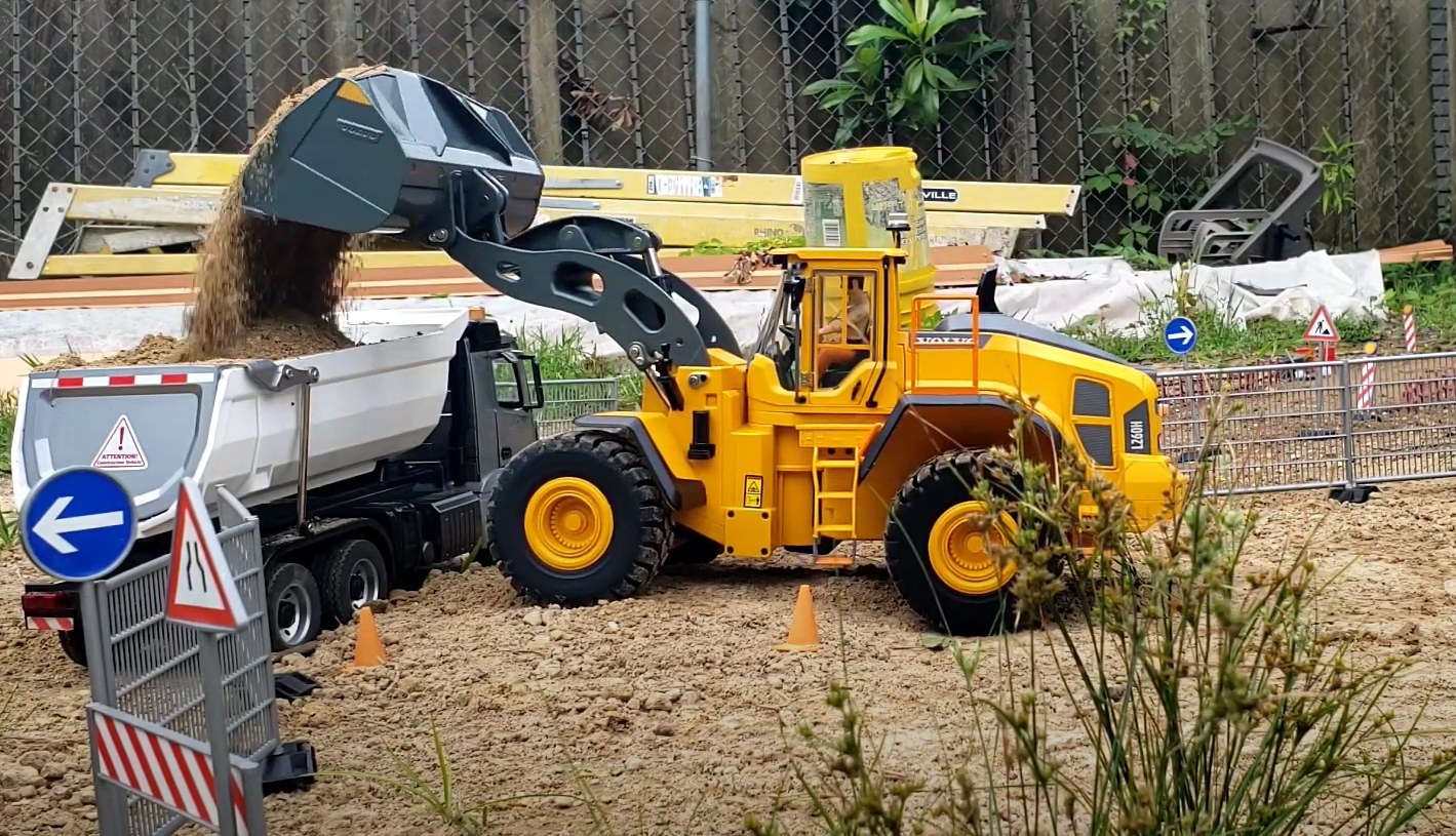 Volvo L260H RC wheel loader