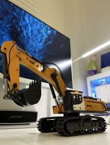 Discover Yigong 970 RC Excavator photo review