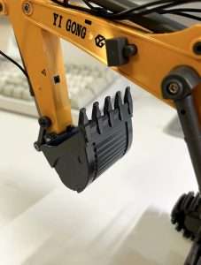 Discover Yigong 970 RC Excavator photo review