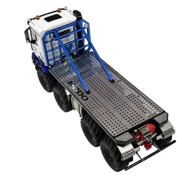 1/14 Iveco/Mercedes-Benz 8x8 RC crawler model
