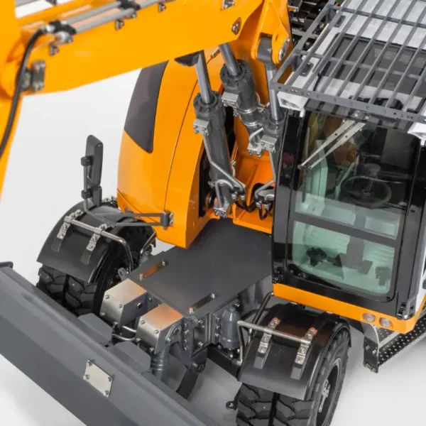 cut-914-8-ways-hydraulic-remote-wontrol-heeled-excavator CUT 914 RC hydraulic wheeled excavator