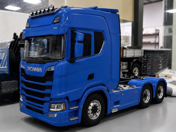 355931bb24343c71021979c93477115e MD Scania 770 S 6X6 RTR Truck